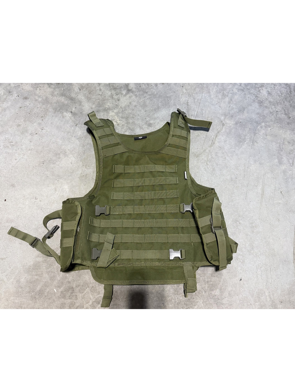 MG Flash Force Tactical Weight Vest (weights not included)